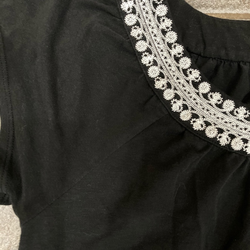 Ann Taylor LOFT Black and White Short-Sleeve Dress - Picture 9 of 11